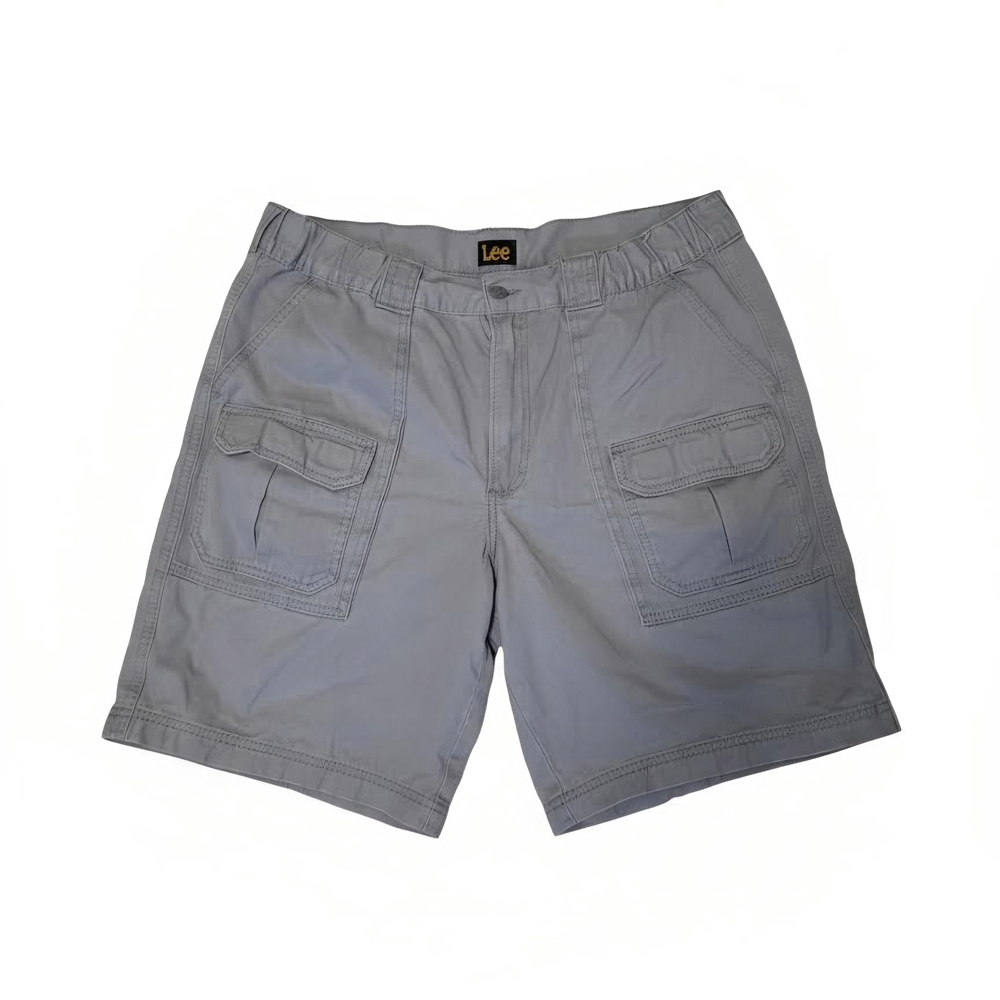 Lee Men's Cargo Shorts in Light Gray size 36 x 20
